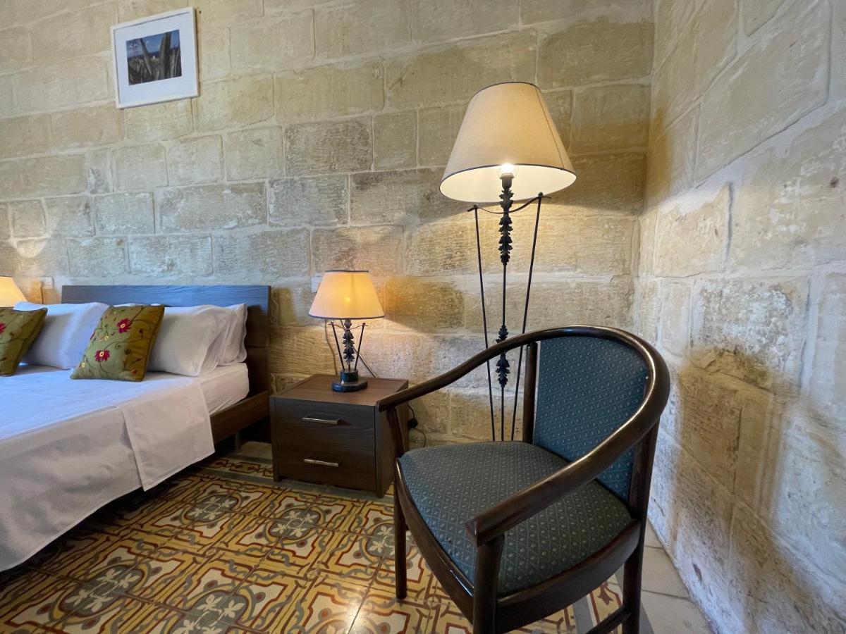 ホテルPenelope Townhouse Ghajn il-Kbira  エクステリア 写真